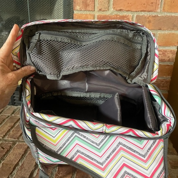 Thirty One Chevron Party Punch Slingback One Shoulder Compartment Backpack - Picture 7 of 8